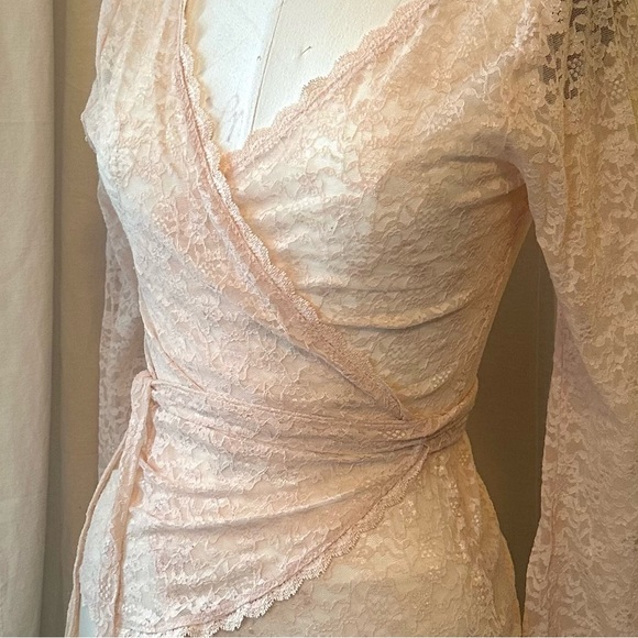 Sheer Lace Wrap Top in Soft Blush Pink - Picture 4 of 6